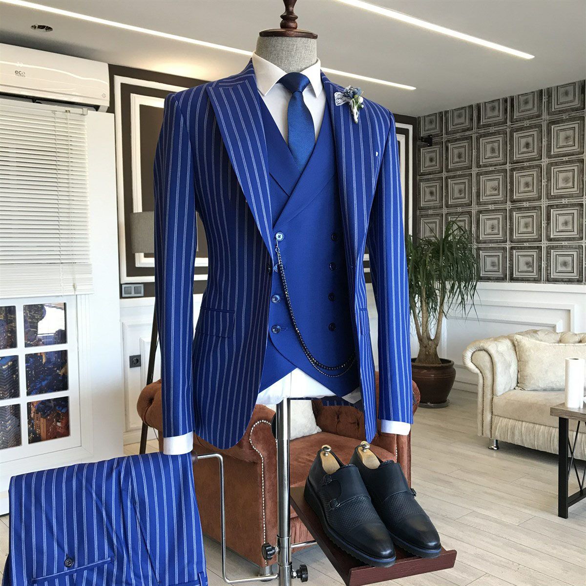 Gentle 3 Pieces Peaked Lapel Business Suit - Blue With Striped-BallBride