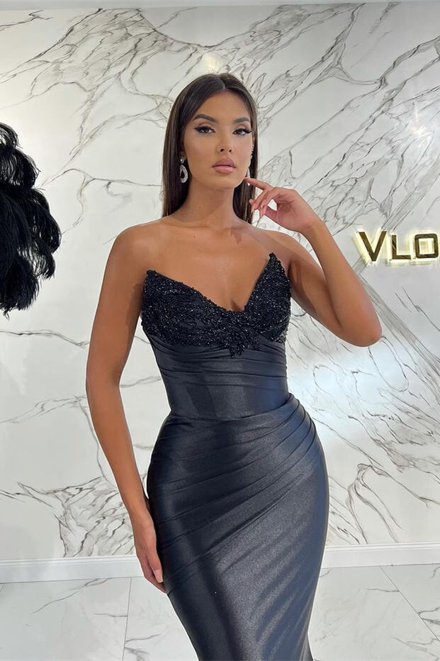 Glamorous Dark Navy V-Neck Evening Dress with Beads and Mermaid Pleats-BallBride