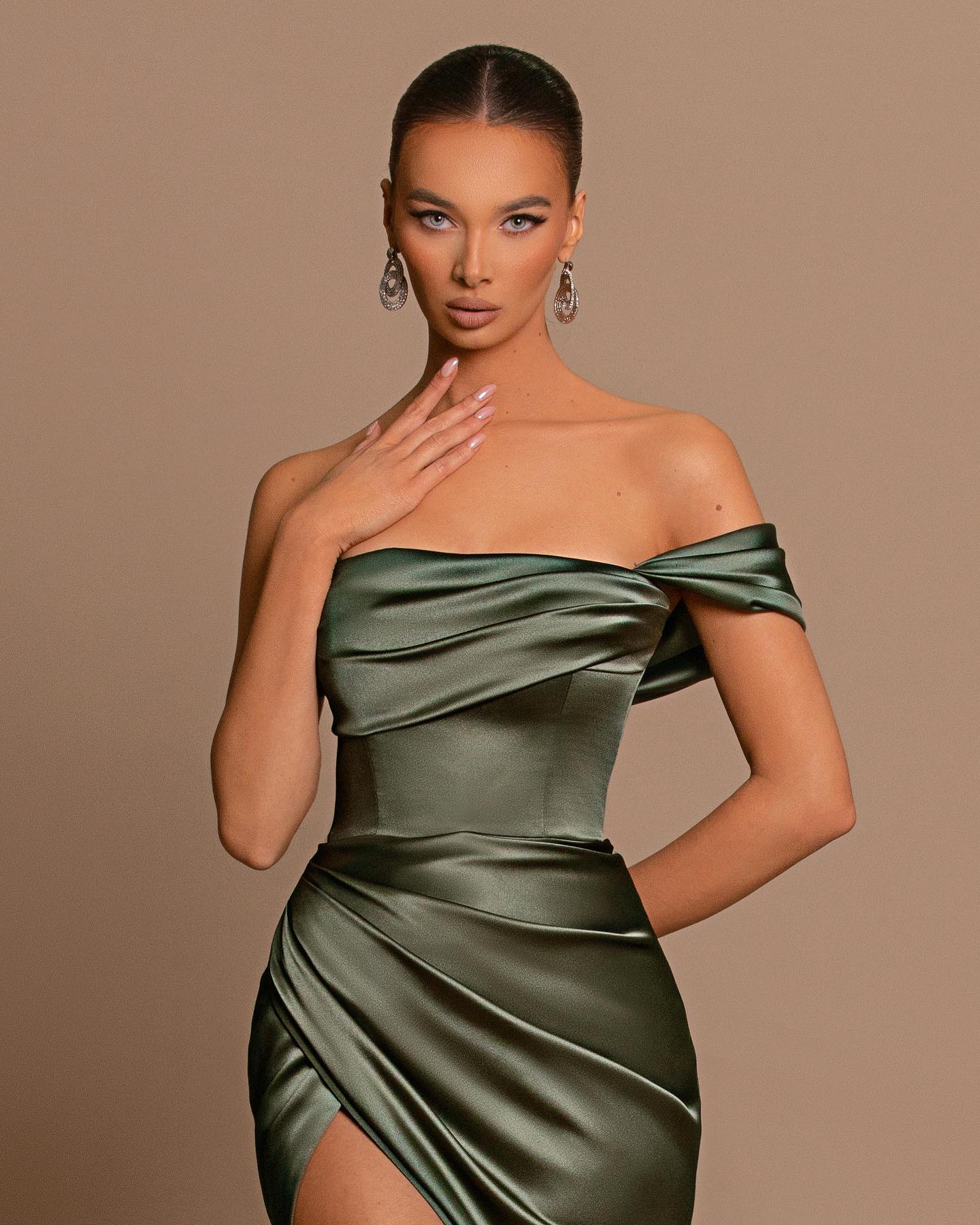 Glamorous Mermaid Strapless Prom Dress with Split for Party-BallBride