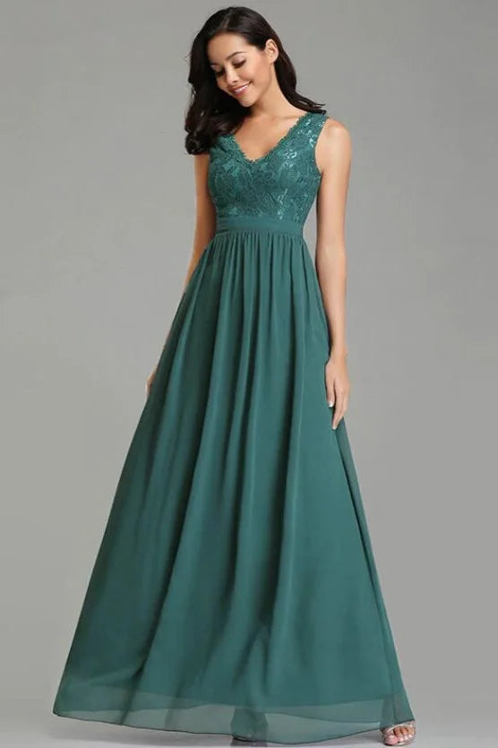 Glamorous V-Neck Sleeveless Lace Long Chiffon Evening Gowns-BallBride