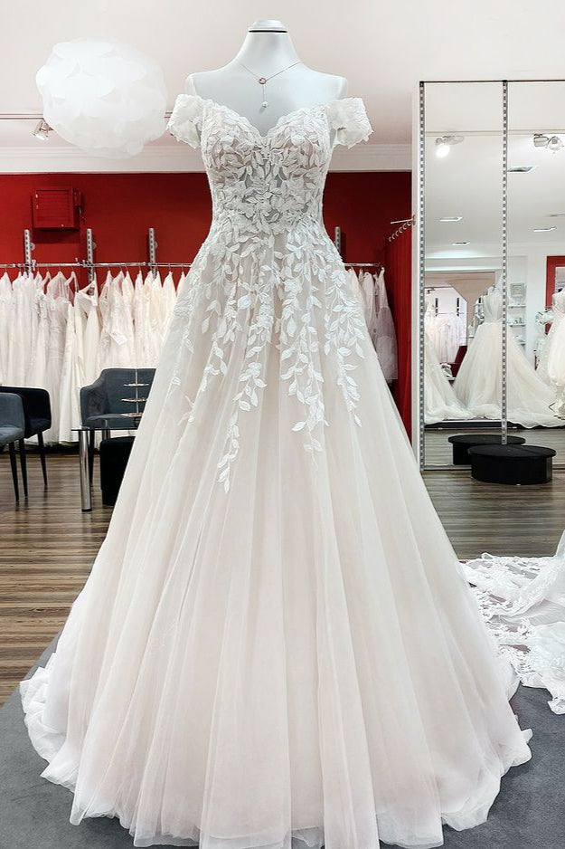 Gorgeous A-line Off-the-shoulder Wedding Dress With Tulle Lace Ruffles-BallBride