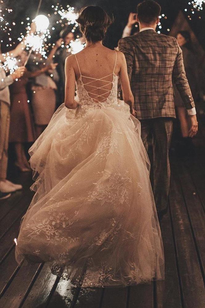 Gorgeous A-line V-neck Tulle Lace Wedding Dress-BallBride