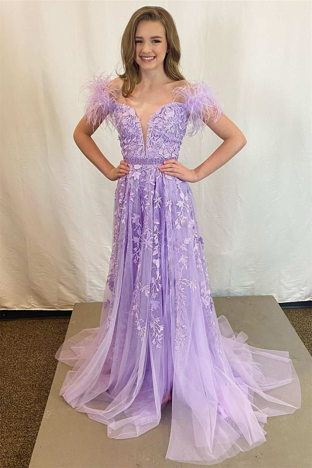 Gorgeous Lilac Off-The-Shoulder V-Neck A-Line Prom Dress With Appliques Feathers-BallBride
