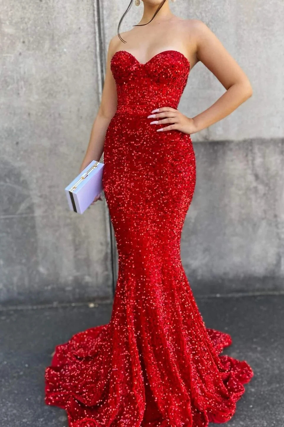 Gorgeous Red Sweetheart Sequins Evening Dress Mermaid Sleeveless-BallBride