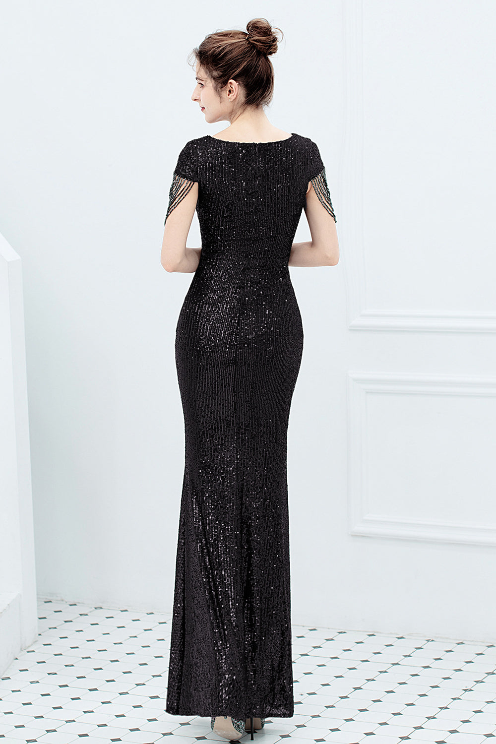 Gorgeous Sequins Prom Dress with Long Cap Sleeves and V-Neck Mermaid Party Gowns-BallBride