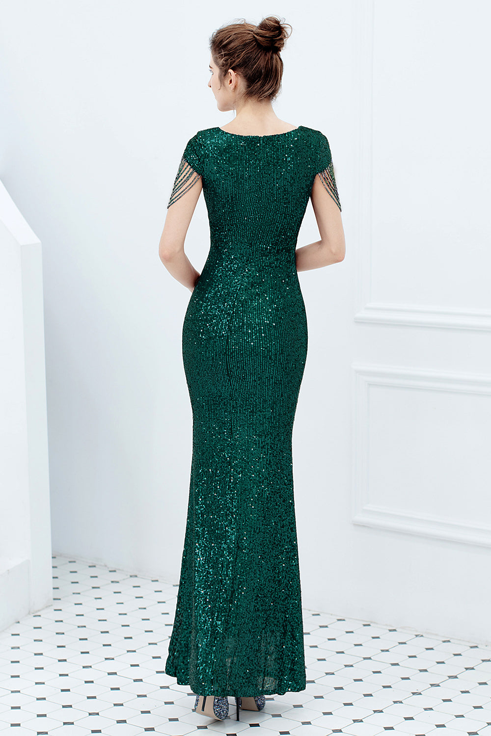 Gorgeous Sequins Prom Dress with Long Cap Sleeves and V-Neck Mermaid Party Gowns-BallBride