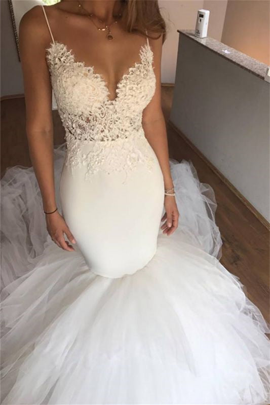 Gorgeous Sleeveless Wedding Dress with Lace Appliques-BallBride