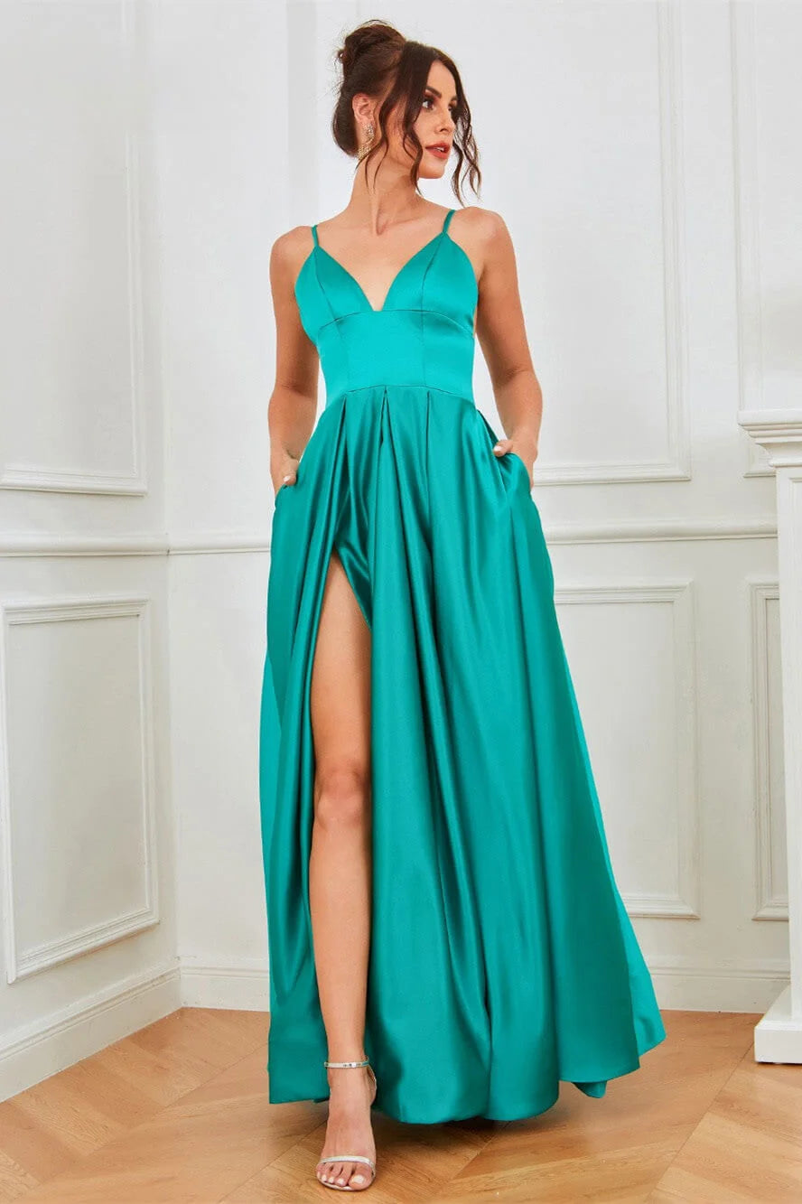 Gorgeous Spaghetti-Straps Sleeveless Evening Dress Long Slit With Pockets-BallBride