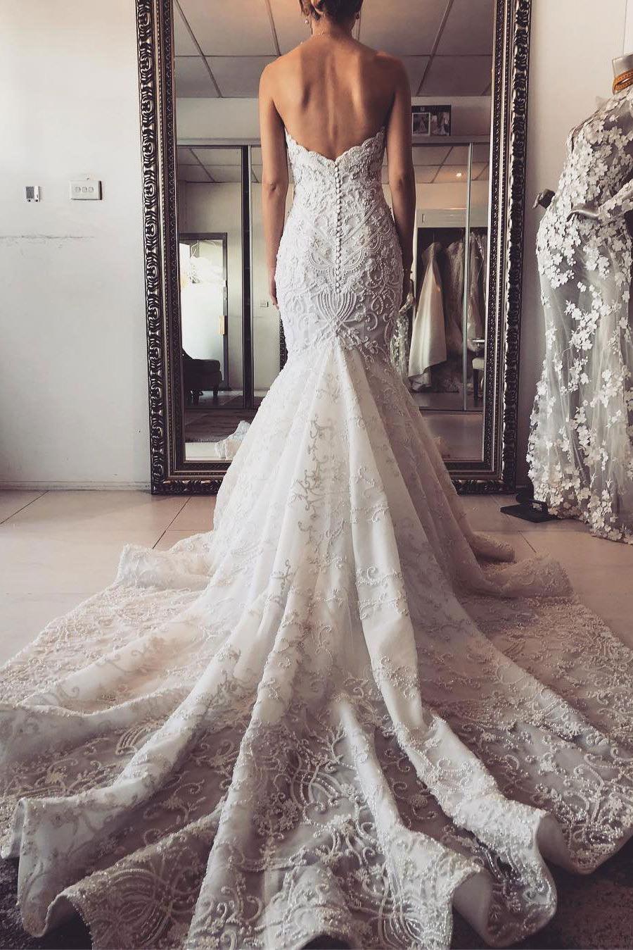 Gorgeous Sweetheart Mermaid Wedding Dress with Appliques Lace and Backless-BallBride