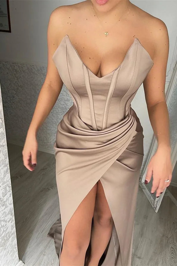 Gorgeous V-Neck Sleeveless Evening Dress Front Split Mermaid-BallBride