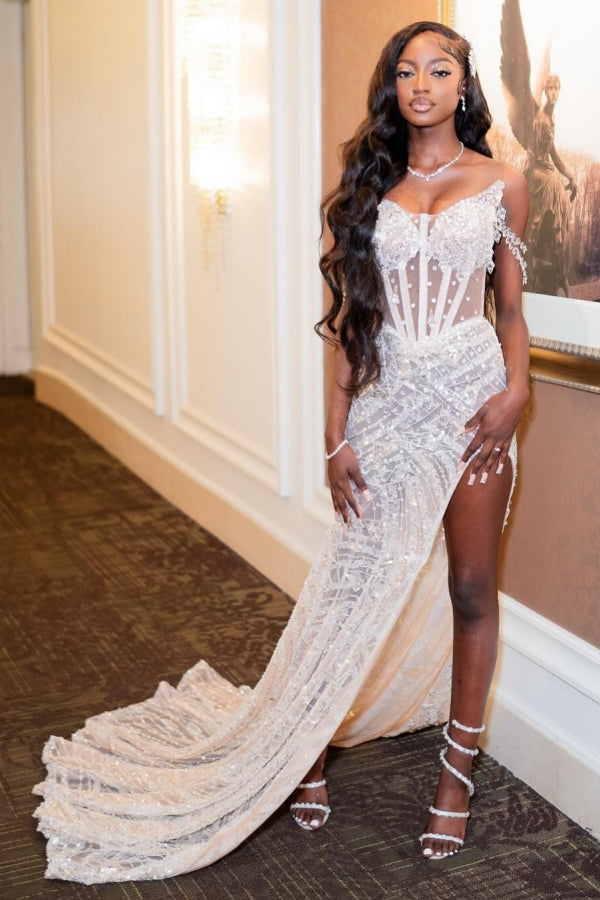 Gorgeous White Sweetheart Lace Side Slit Prom Dress with Appliques-BallBride