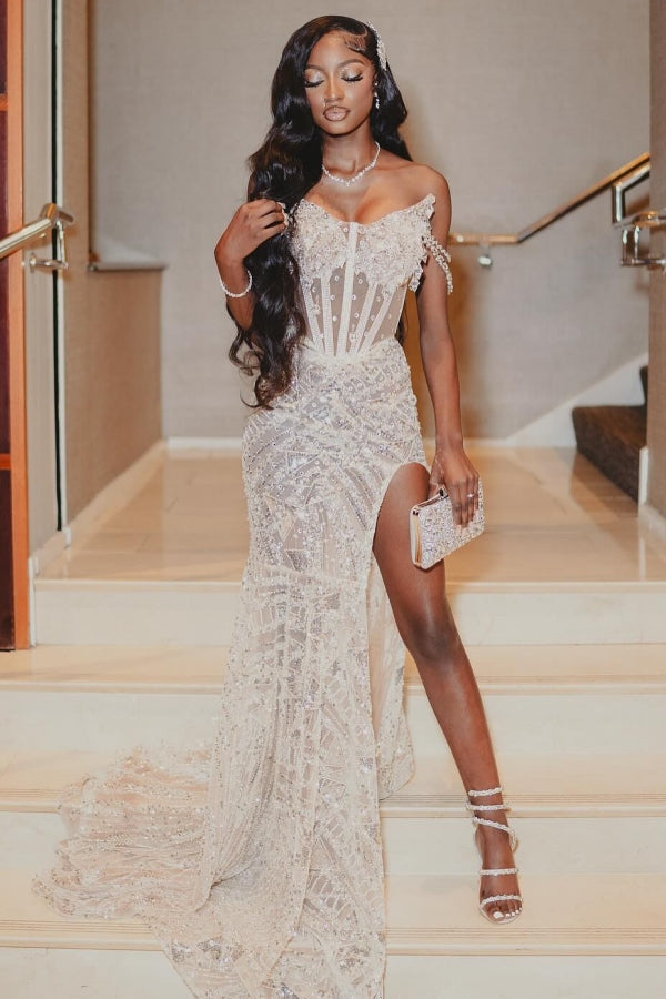 Gorgeous White Sweetheart Lace Side Slit Prom Dress with Appliques-BallBride