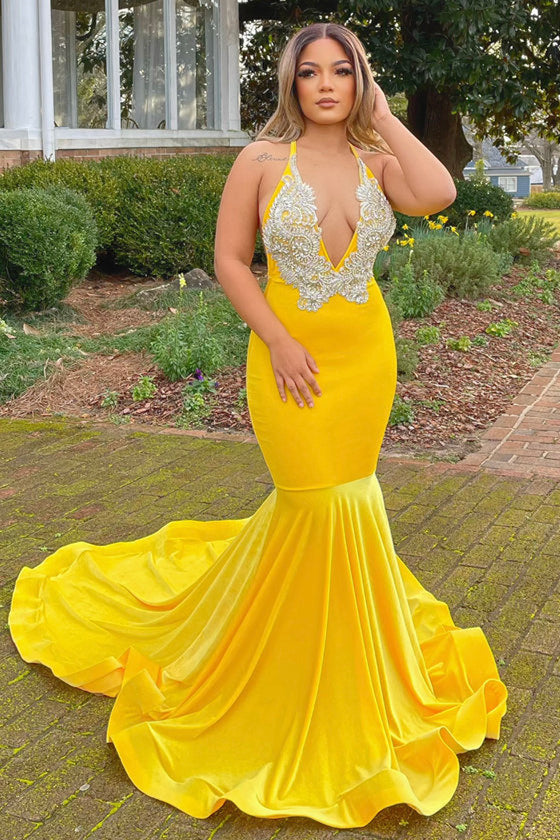 Gorgeous Yellow Halter V-Neck Evening Dress with Mermaid Appliques and Sleeveless Design-BallBride