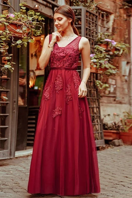 Lace Appliques Sleeveless Long Evening Prom Dress Online-BallBride