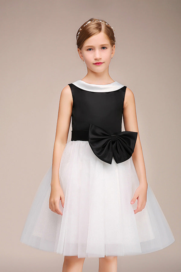 Latest V-Neck Sleeveless Flower Girl Dress in Tulle-BallBride