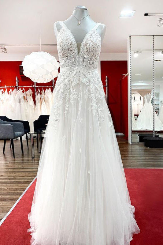 Long A-line Sleeveless Tulle Wedding Dress with Lace Appliques-BallBride