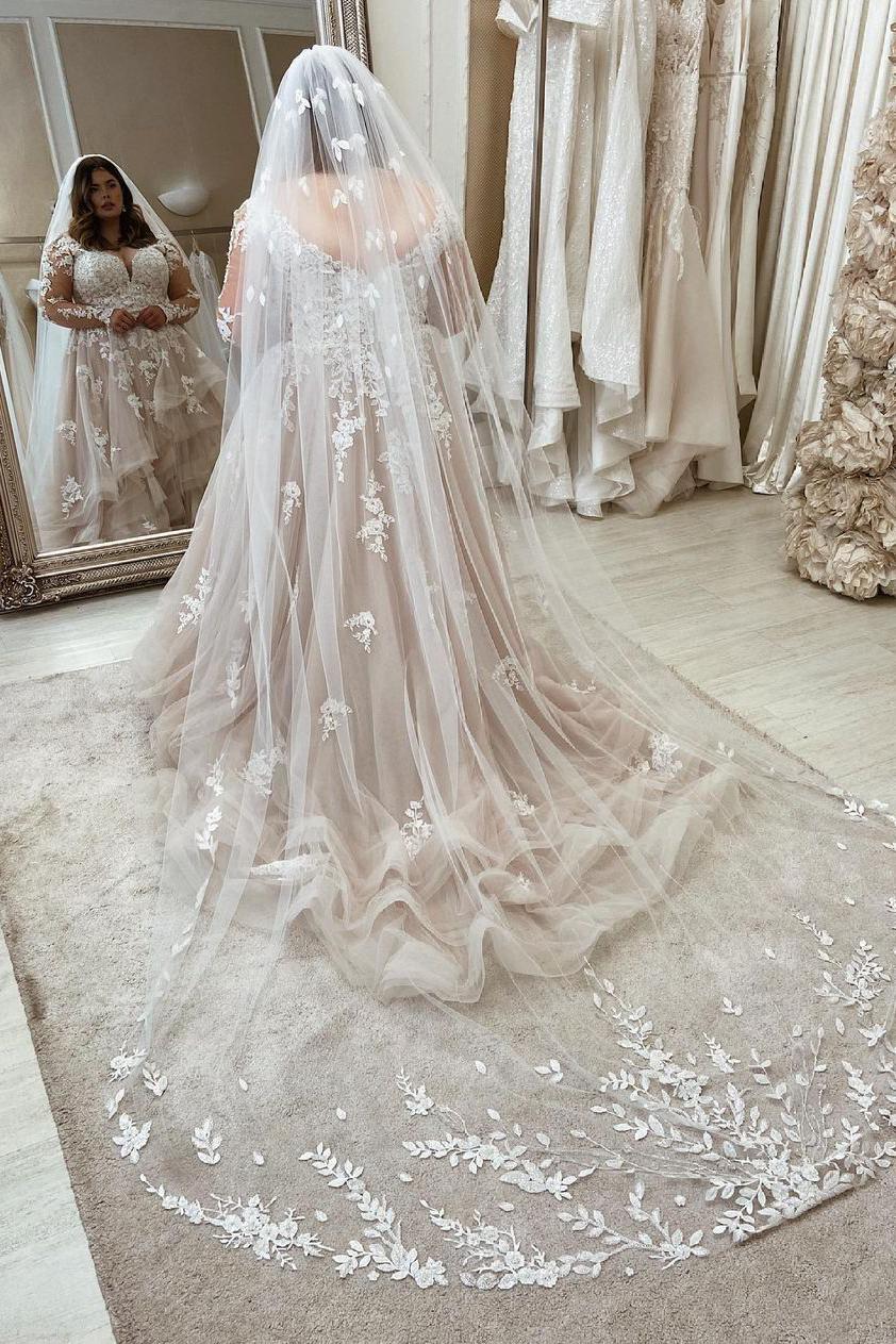 Long A-Line Sweetheart Wedding Dress With Lace Sleeves-BallBride