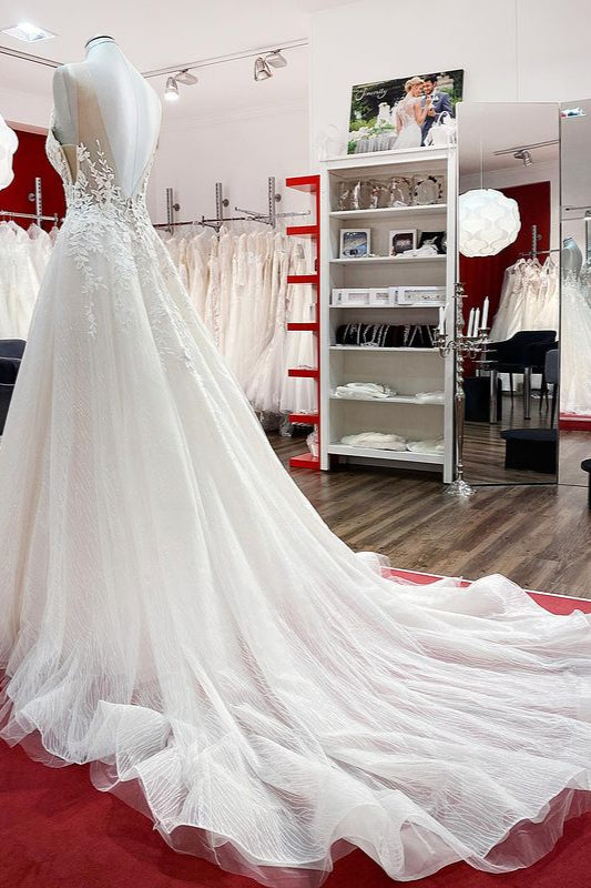 Long A-line Tulle Sleevless Wedding Dress With Lace Appliques and Ruffles-BallBride