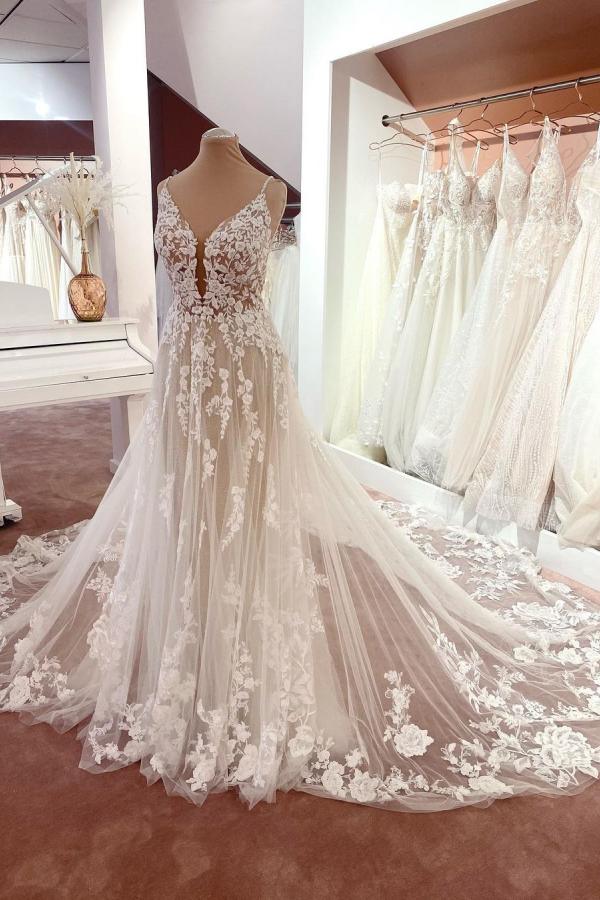 Long A-line V-neck Sleeveless Floral Lace Wedding Dress with Tulle Boho-BallBride