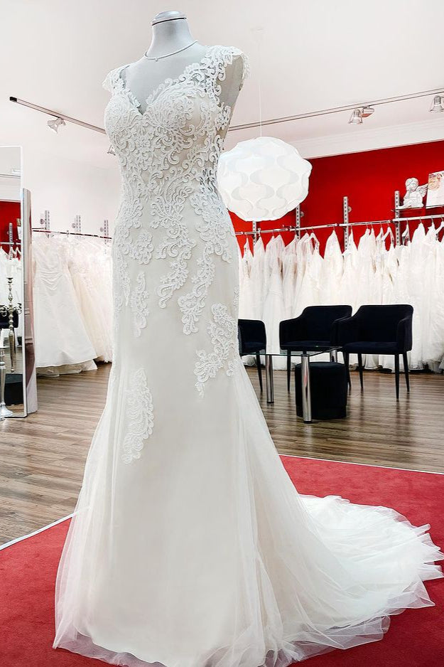 Long Mermaid Lace Sweetheart Wedding Dress with Appliques Lace-BallBride