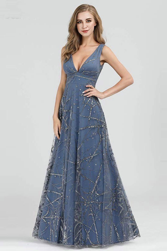 Look Stunning in Luxurious V-Neck Sleeveless Crystal Prom Dress-BallBride