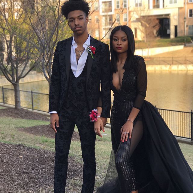 Look Stylish with Handsome 3-Piece Business Suit-BallBride