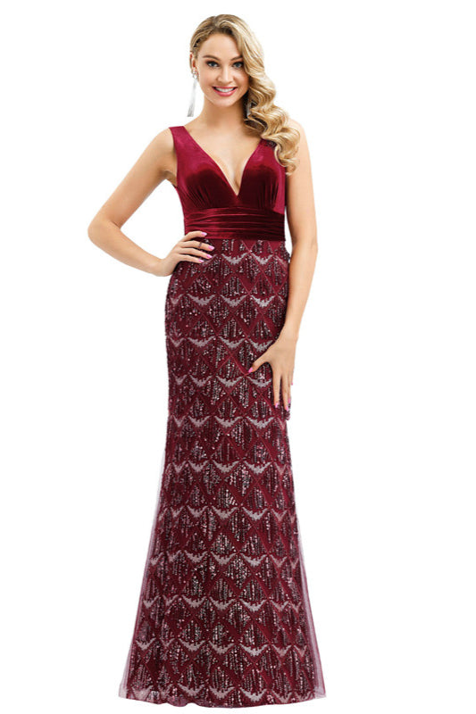 Luxurious Burgundy V-Neck Mermaid Evening Prom Dress with Tassels-BallBride