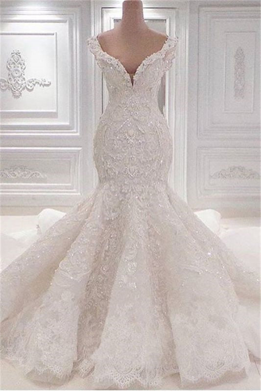 Luxurious Off-the-Shoulder Mermaid Wedding Dress With Lace Appliques Online-BallBride