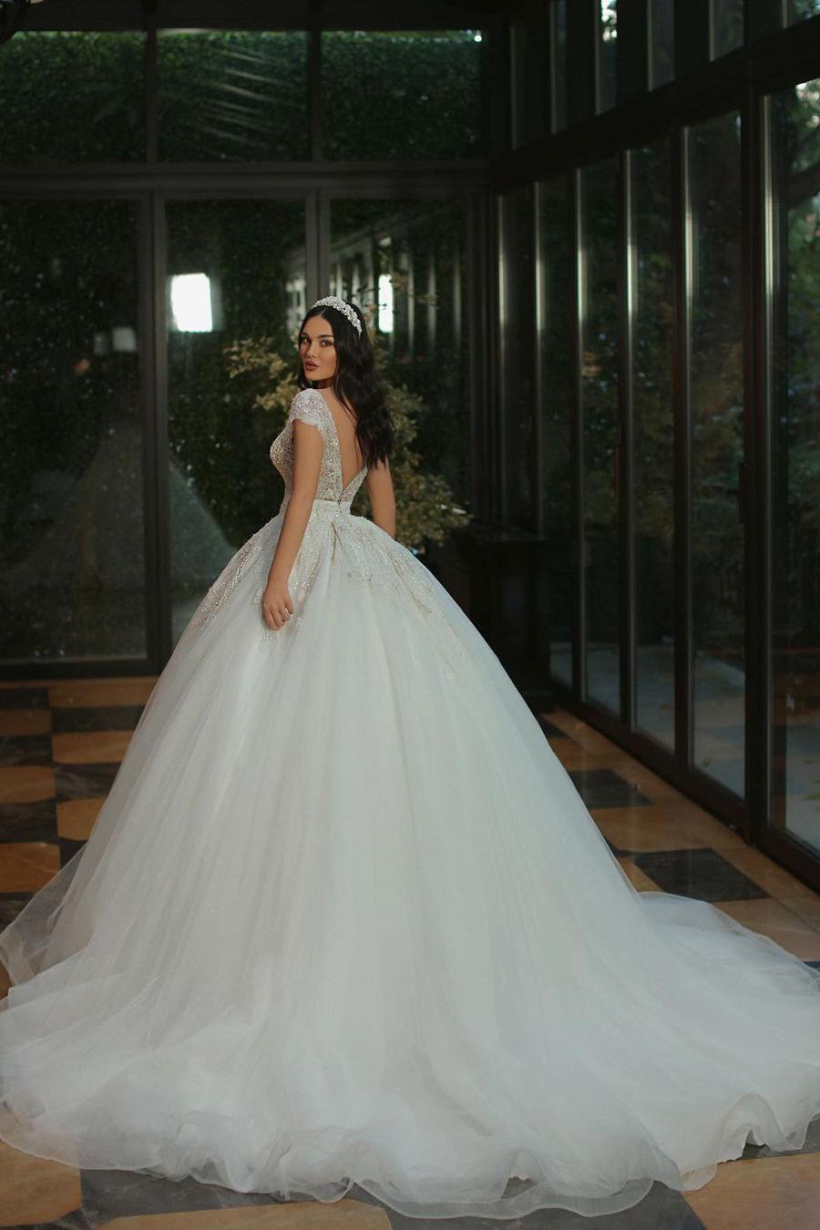 Luxury A-line V-neck Cap Sleeves Wedding Dress with Beads and Tulle-BallBride