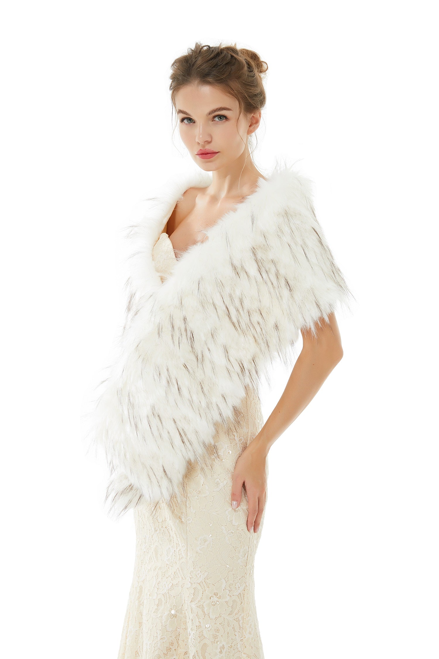Luxury Faux Fur Wrap for Winter Weddings-BallBride