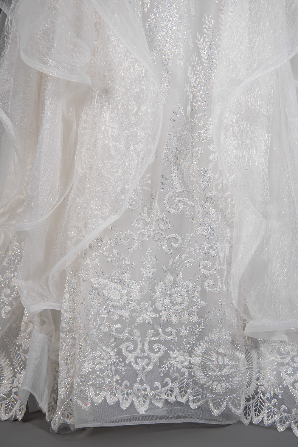 Luxury Sequins Appliques Ball Gown Wedding Dress With Tulle Ruffles-BallBride