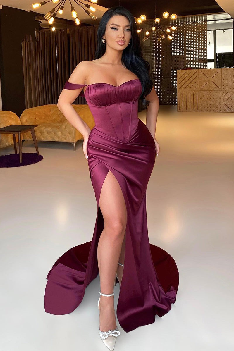 Modern Grape Off-the-Shoulder Mermaid Split Long Sweetheart Prom Dresses-BallBride