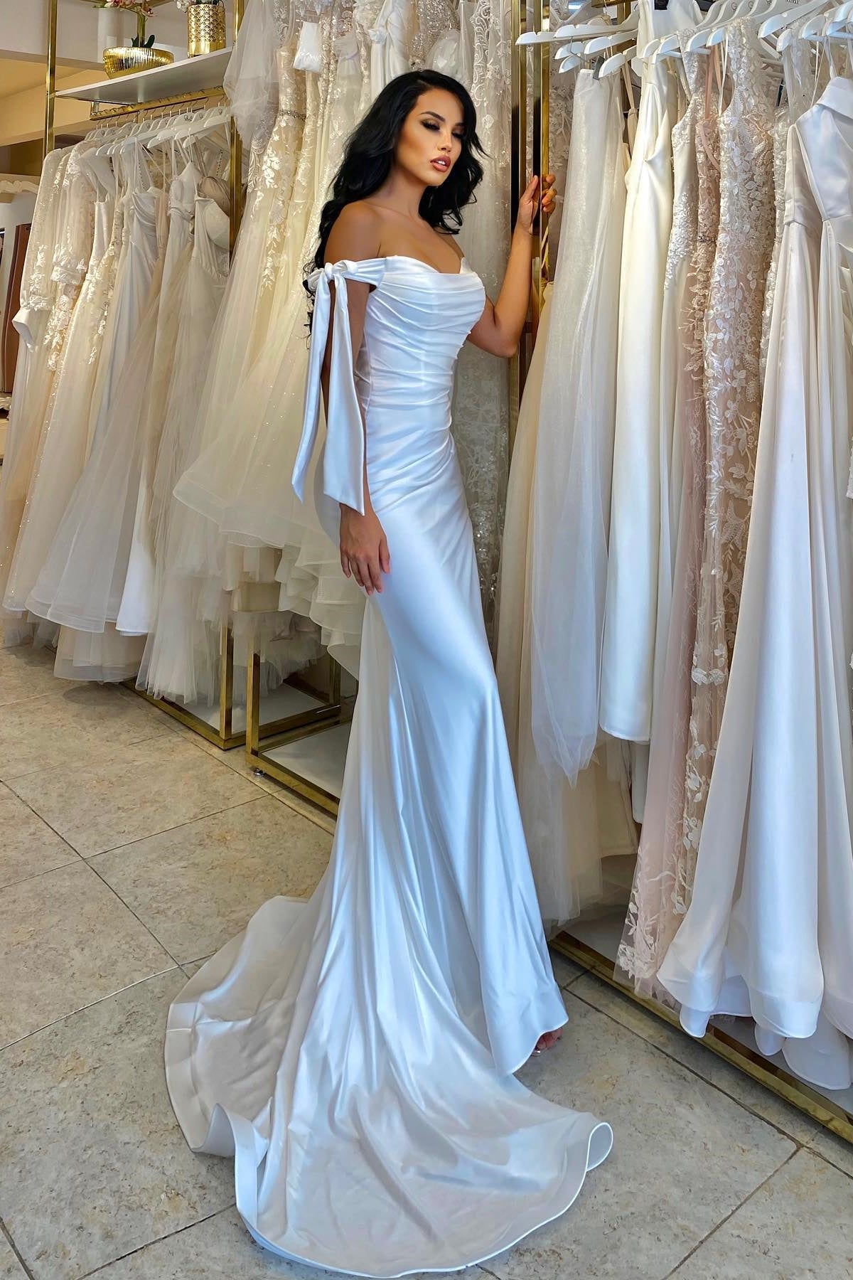 Modern White Off-the-Shoulder Prom Dress with Mermaid Split Long-BallBride