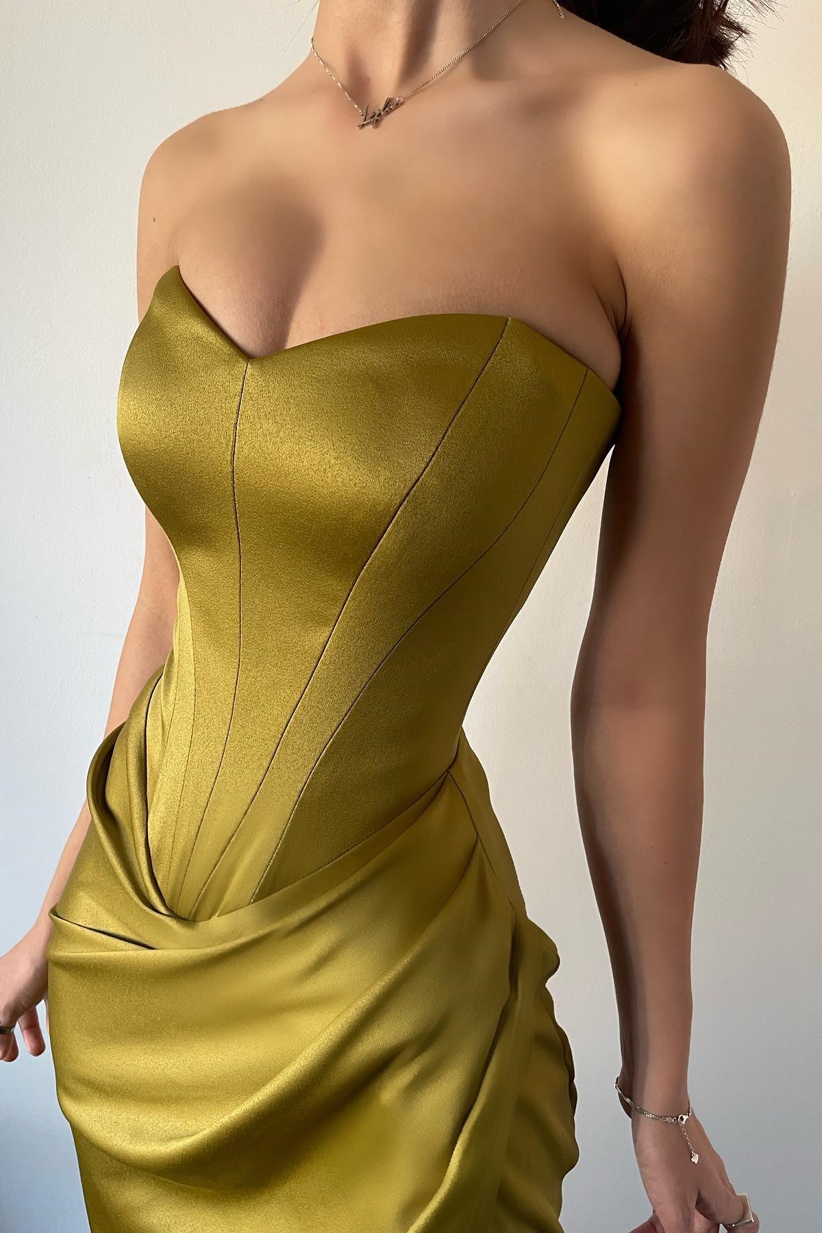New Arrival Olive Green V-Neck Mermaid Prom Dress With Split and Pleats-BallBride