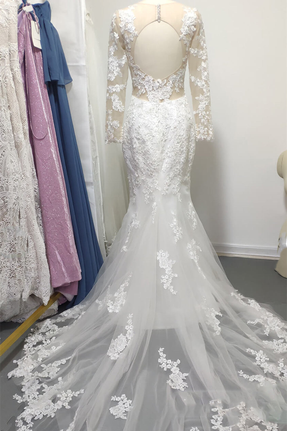 New Arrival Sweetheart Long Sleeves Lace Beach Wedding Dress Mermaid-BallBride