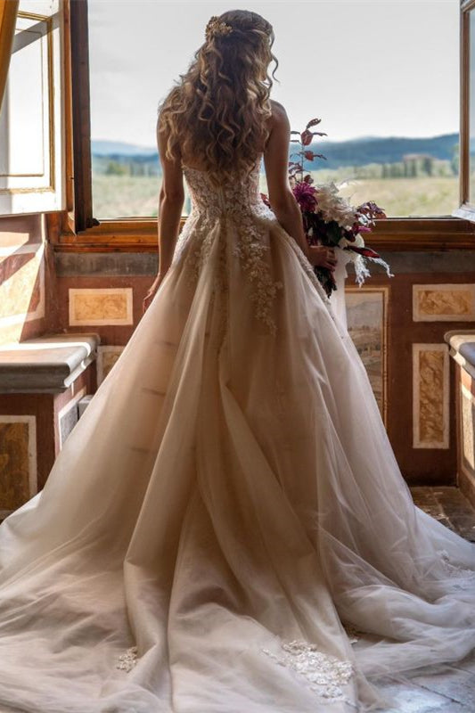 New Arrival Sweetheart Tulle Wedding Dress with Lace Appliques Princess Bridal Gown-BallBride