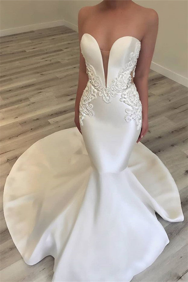 New Arrival V-Neck Sleeveless Summer Wedding Dress with Lace Applique-BallBride