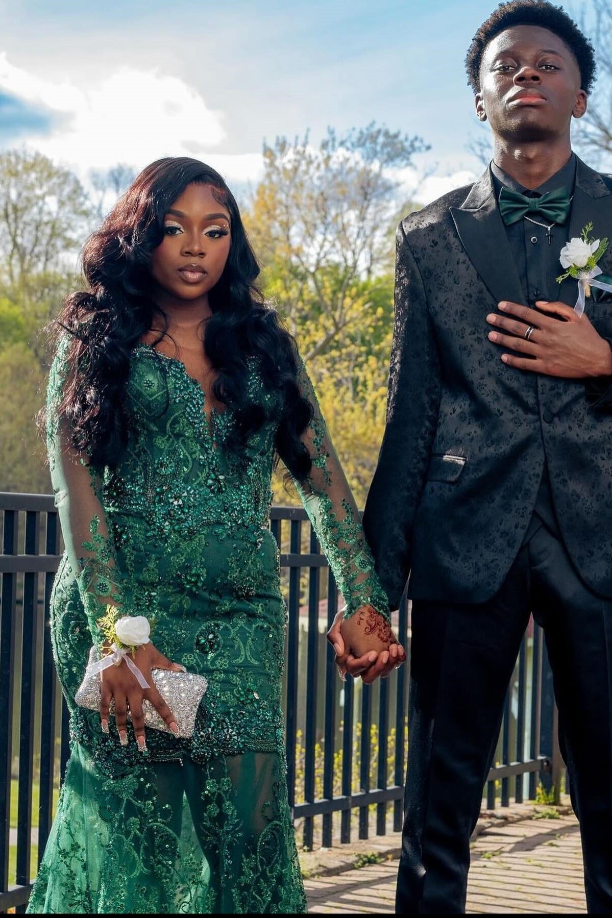 Plus Size Dark Green Lace Appliques Mermaid V-Neck Prom Dress-BallBride