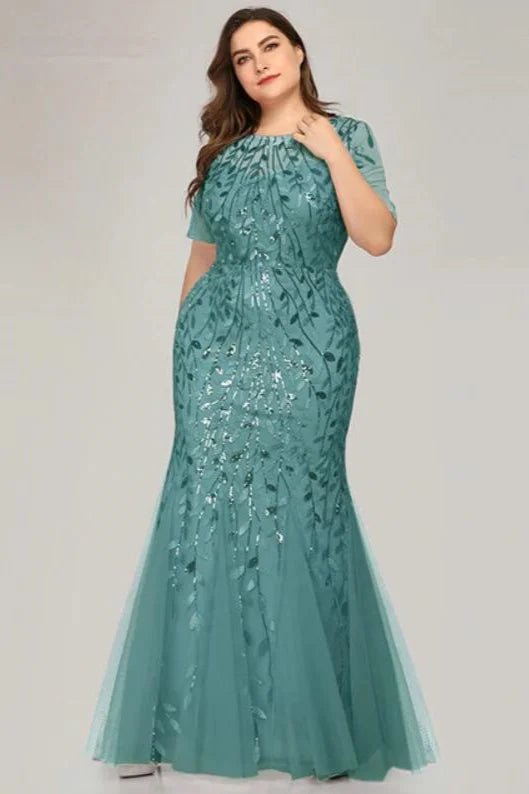 Plus Size Elegant Long Evening Dress With Lace Appliques-BallBride