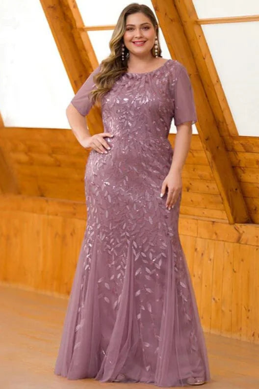 Plus Size Elegant Long Evening Dress With Lace Appliques-BallBride