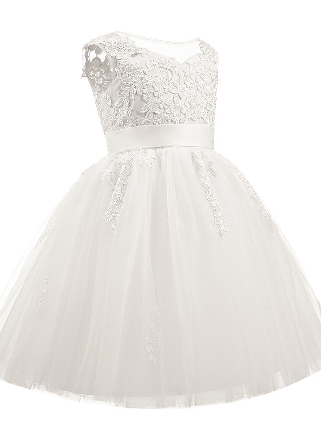 Princess Short Sleeved Scoop Neck Flower Girl Dress With Appliques-BallBride