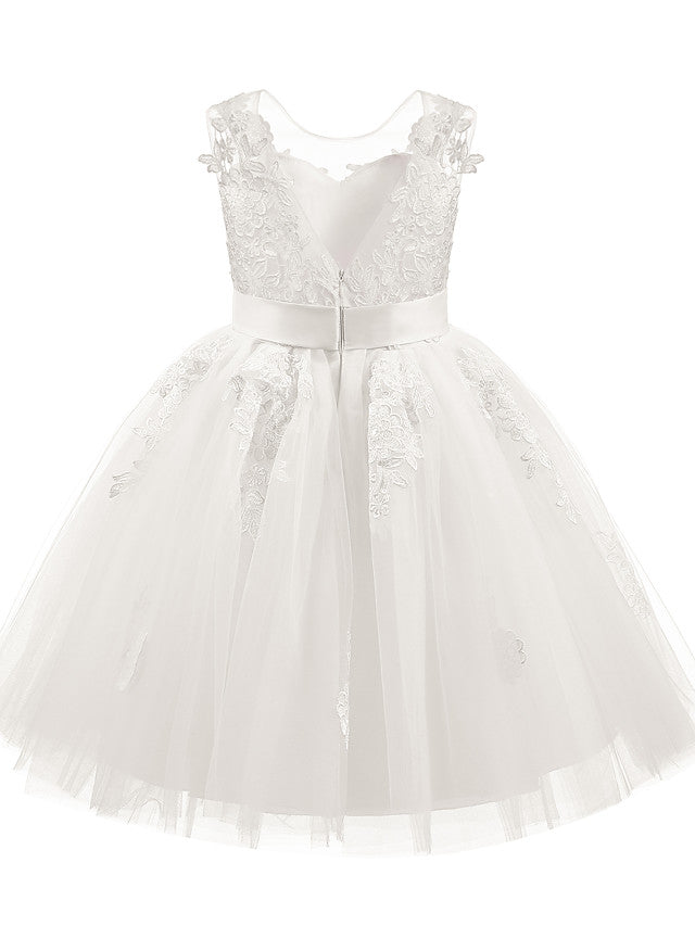 Princess Short Sleeved Scoop Neck Flower Girl Dress With Appliques-BallBride