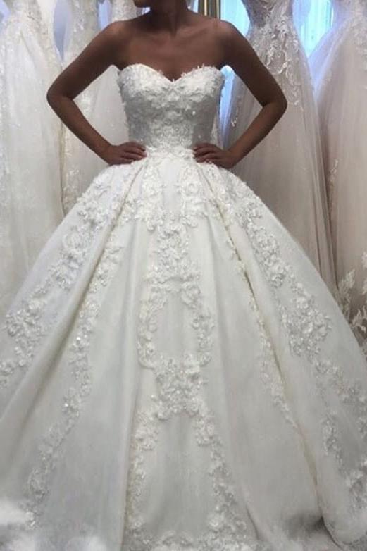 Romantic Long Ball Gown Sweetheart Wedding Dress with Floral Appliques Lace-BallBride