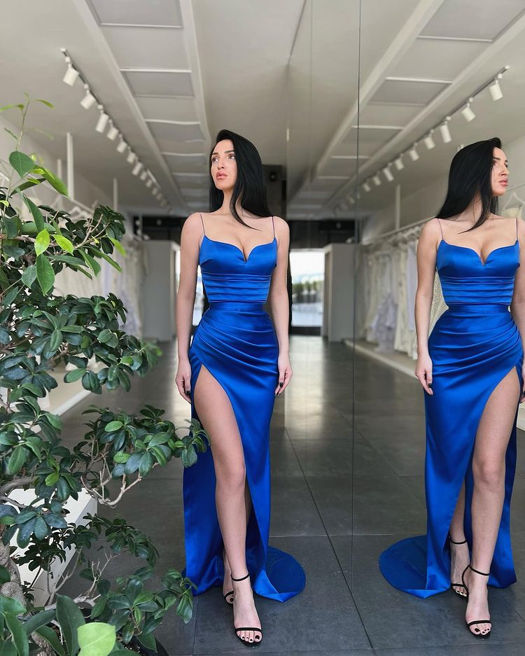 Royal Blue Mermaid Evening Dress with Spaghetti Straps and Split-BallBride