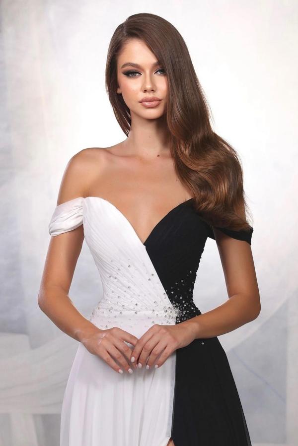 Sexy Long A-line V-Neck Off-The-Shoulder Floor-Length Chiffon Prom Dresses with Slit-BallBride