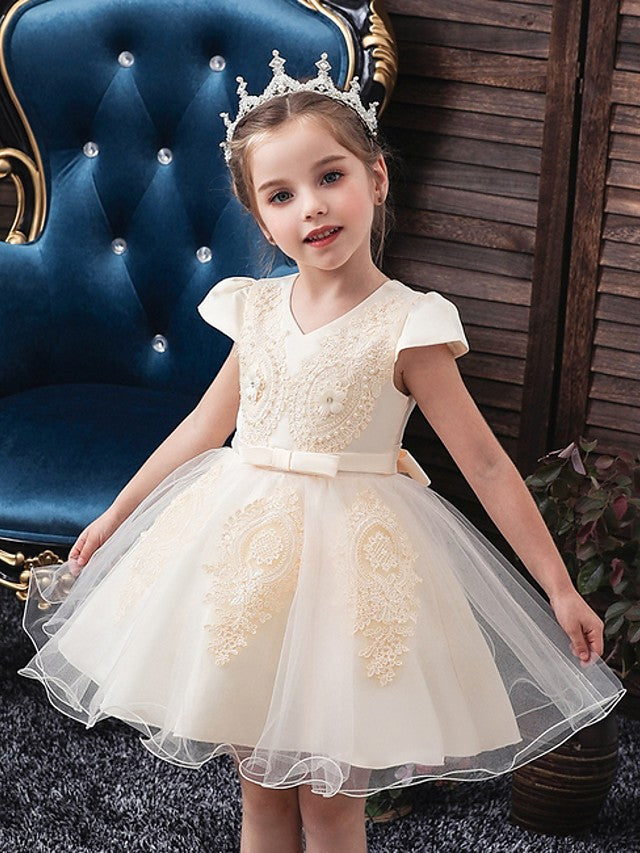 Short Sleeve V Neck Flower Girl Dresses with Tulle Sash Ribbon and Bow Appliques-BallBride