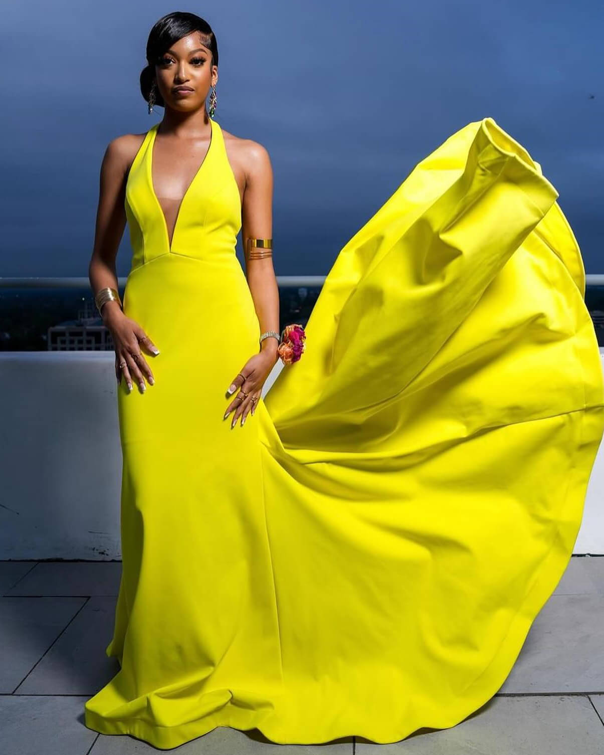 Simple Hot Yellow V-Neck Sleeveless Sheath Prom Dress-BallBride