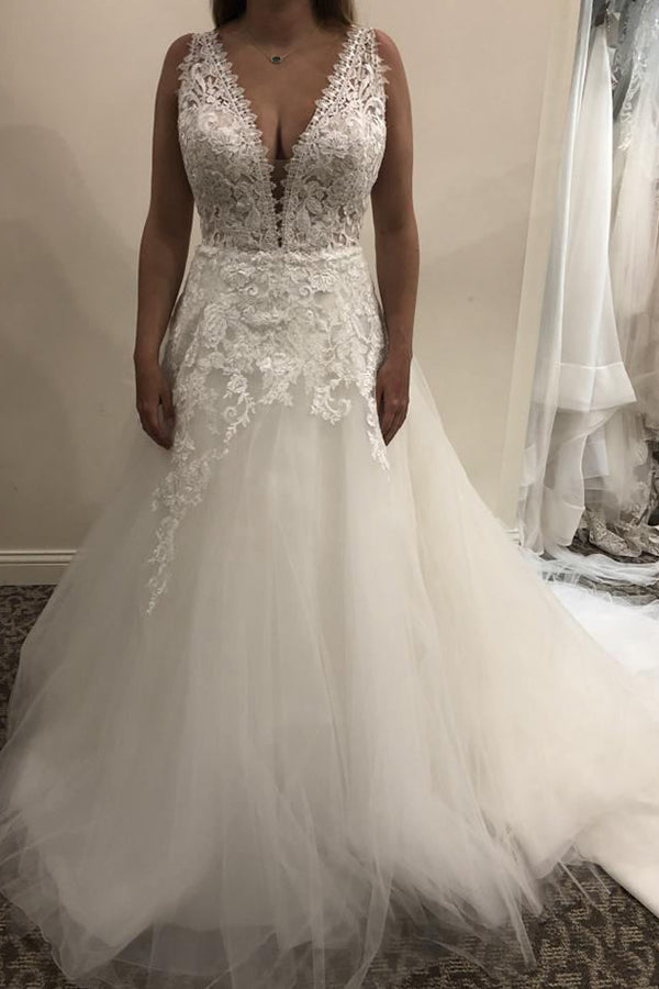 Simple Lace Tulle Backless A-Line Wedding Dress With V-Neck-BallBride