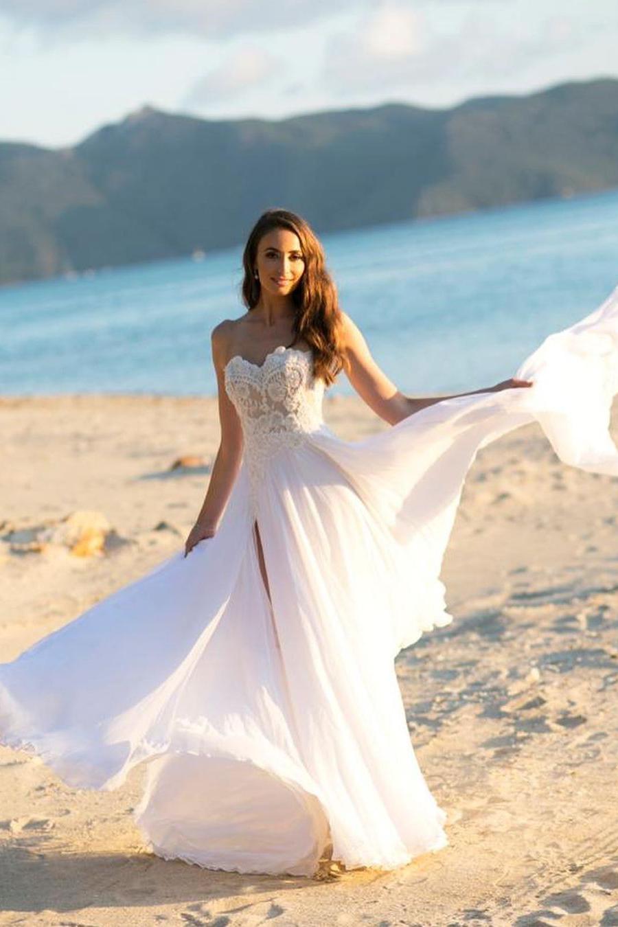 Simple Sweetheart A-line Wedding Dress with Appliques Lace-BallBride