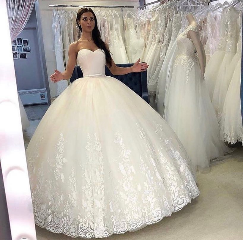 Simple Sweetheart Princess Wedding Dress with Appliques Lace Tulle-BallBride